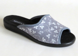 Dámske papuče Mjartan s otvorenou špicou- listy sivé