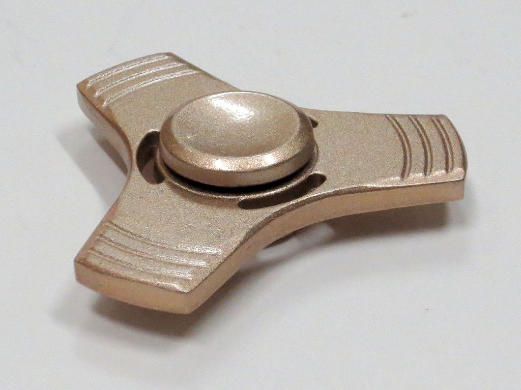 Fidget spinner kovový- UFO/D60/
