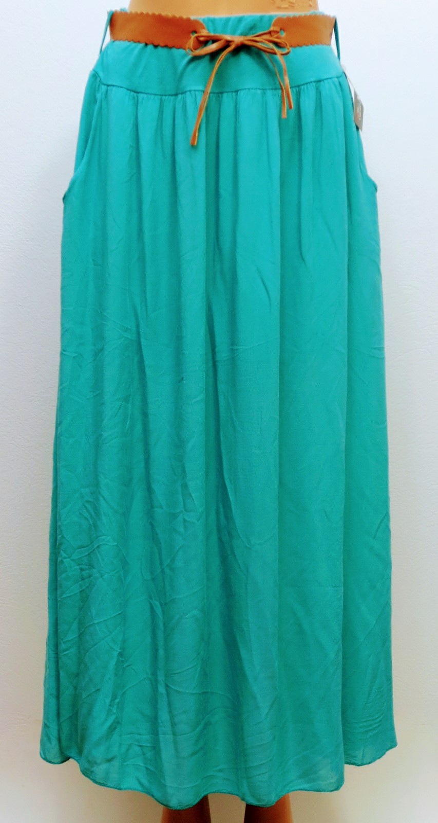 Dlhá letná sukňa s vreckami- zelená