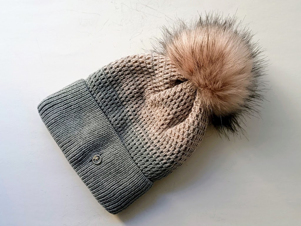 Dámska zimná čiapka šedá + ružová 